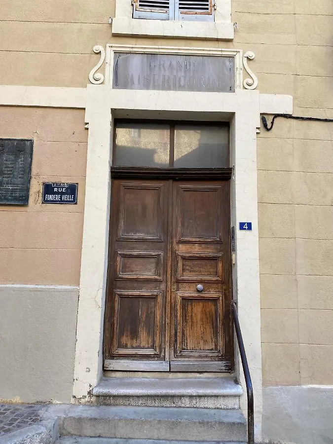 Vieux port, Le Panier, Luxe, Vous serez chez vous 0*, Marseille France